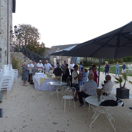 Chateau Du Bertry La Bouexiere Exterior foto